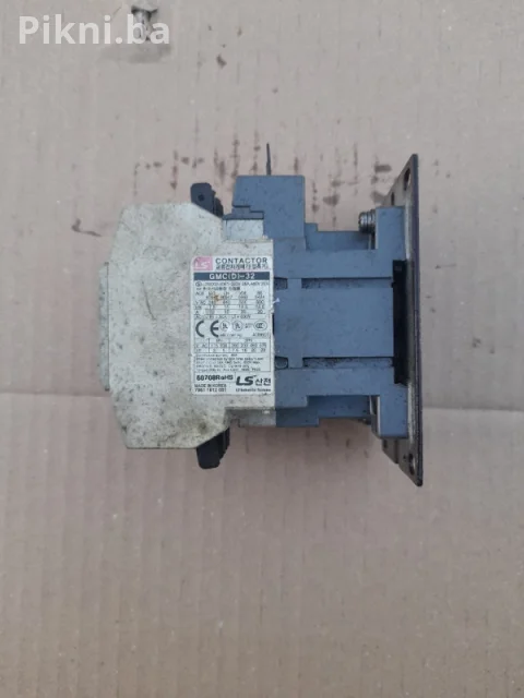 Kontaktor 26A 220v GMC D-32 sklopke prekidaci 6