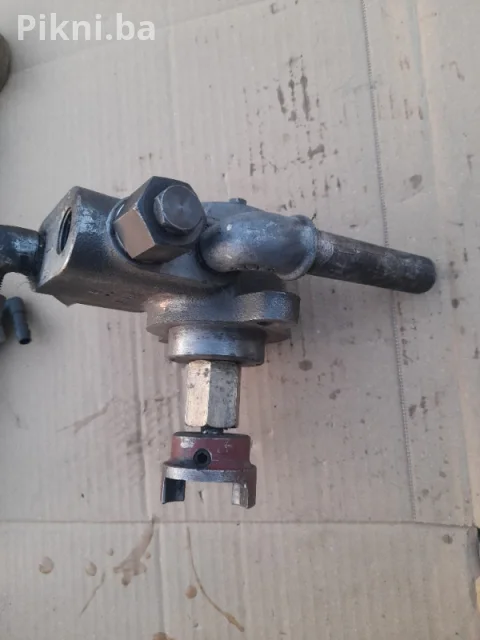 Hidraulicna pumpa traktor bager skip utovarivac kombinirka pumpe 4