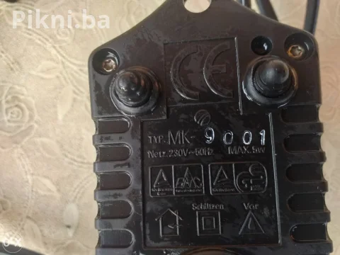 TRIXIE Zračna Pumpa za Akvarijum (Aquarium Air Pump) - 230v