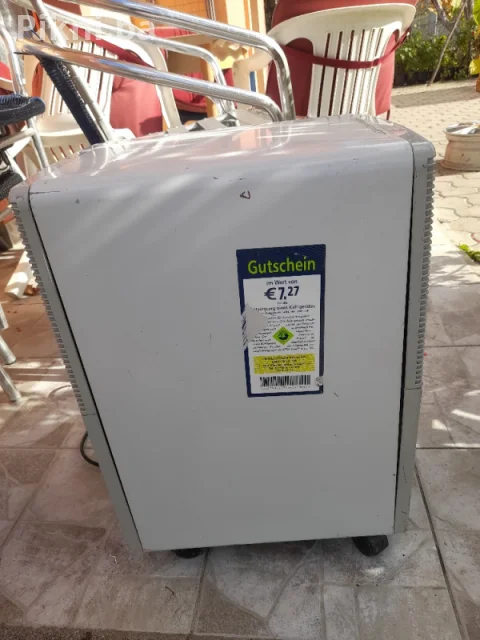 DeLonghi DS 105 Odvlaživač Zraka - Potrebno Punjenje Plina 7