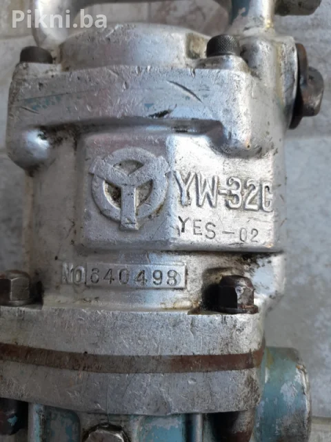 YOKOTA YW-32C pneumatski pištolj odvijač - kamionski samo 400km 9