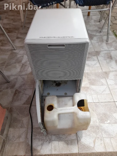 Profesionalna mašina za vlagu isušivač vlage zraka Delonghi