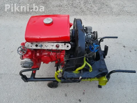 PROFESIONALNA VATROGASNA PUMPA ROSENBAUER - VW Buba Motor