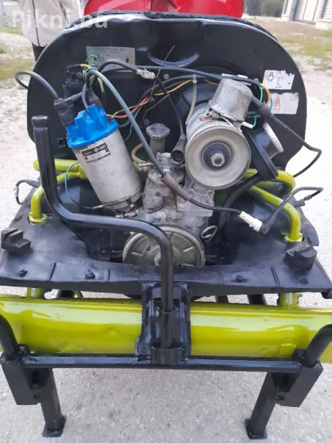 PROFESIONALNA VATROGASNA PUMPA ROSENBAUER - VW Buba Motor 10