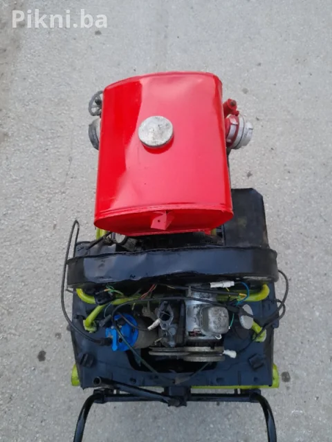PROFESIONALNA VATROGASNA PUMPA ROSENBAUER - VW Buba Motor
