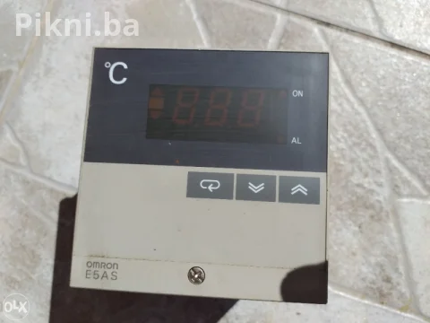 Omron regulator temperature E5AS-R1P 7
