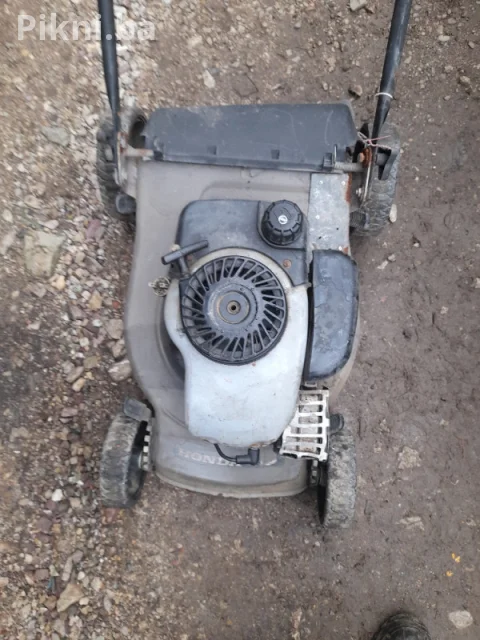 Poklopac korpe kosacice honda HRG 413 kosolice kosacica 3