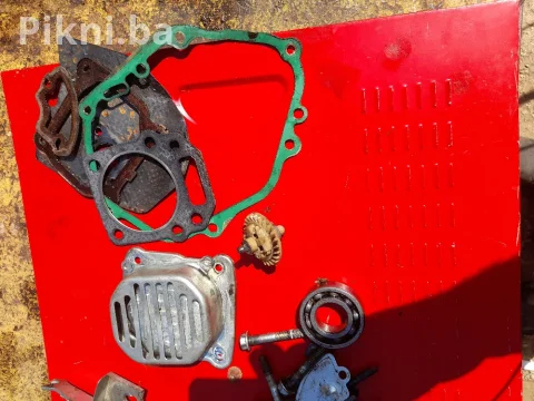 Prodaja cilindara, karika i klipnjače za kosilicu Kosačice