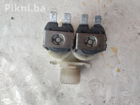 Dupli Elektromagnetski Solenoid Ventil 220V za Veš Mašinu