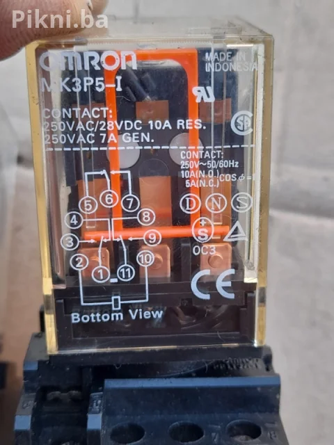 Industrijski Releji OMRON 230V sa Podnožjem (11 pinova) 4