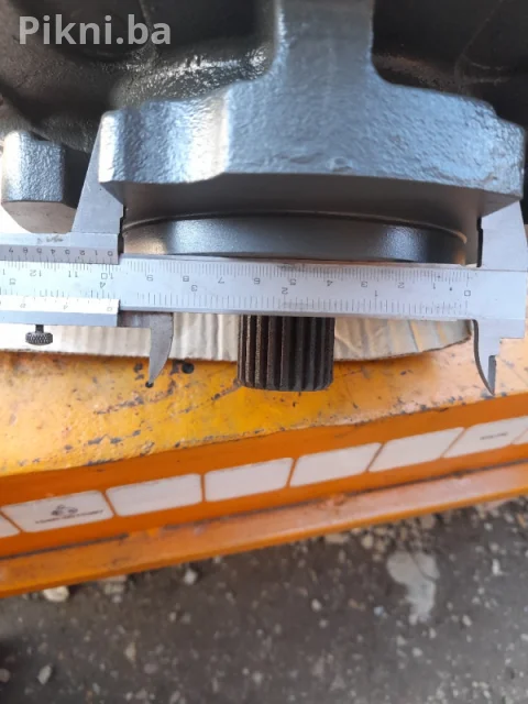 HITNA PRODAJA! Hidraulična pumpa Sauer-Danfoss SPV2/089 KAO NOVA