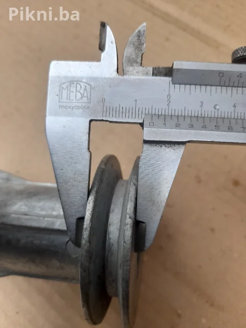 ⚙️ NOVO:  alu remenica Nosač noža sa pogonom (vučom) za kosilica kosčica 5