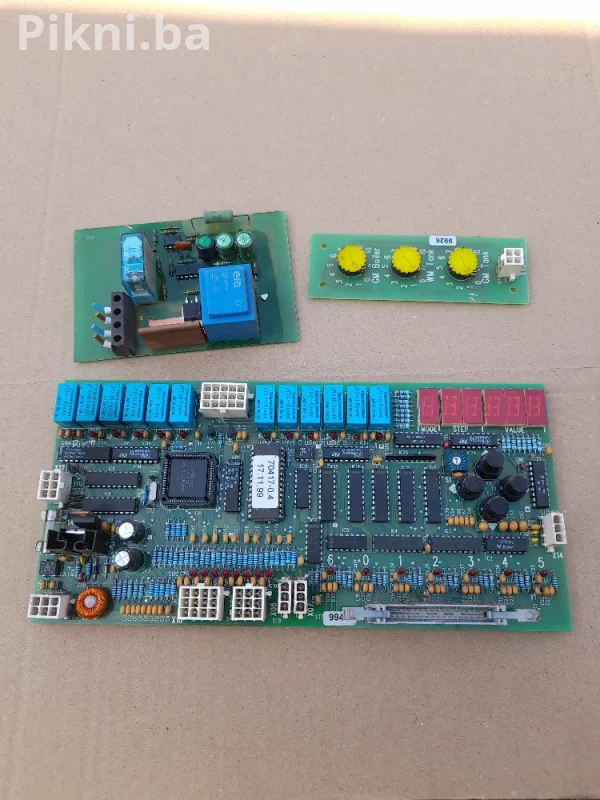 Elektronika od profesionalne mašine za pranje sudja