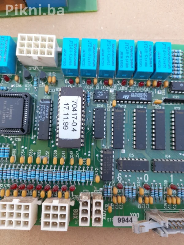 Elektronika od profesionalne mašine za pranje sudja