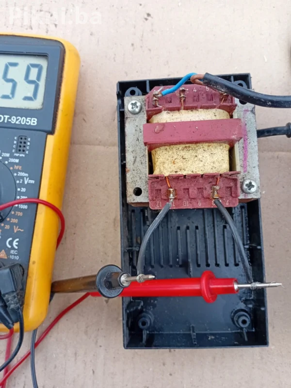 Trafo 14,8v pretvarac struje punjac bosch aku busilice