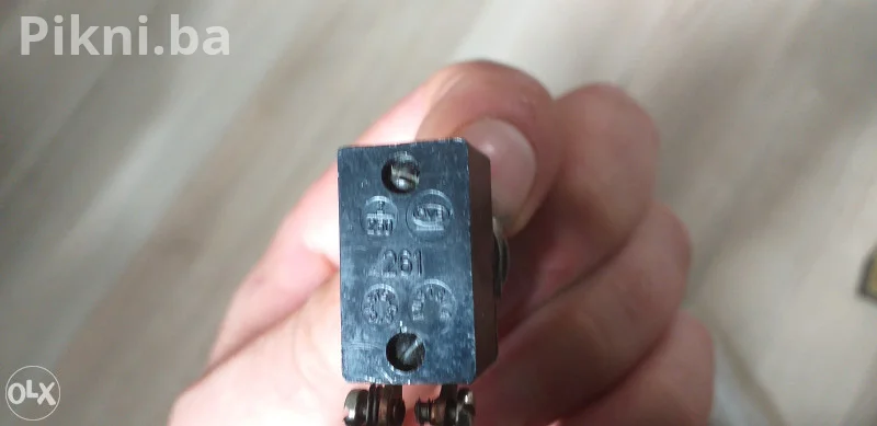 Kvalitetni Metalni Toggle Prekidači 250V 4A (Vintage / Industrijs