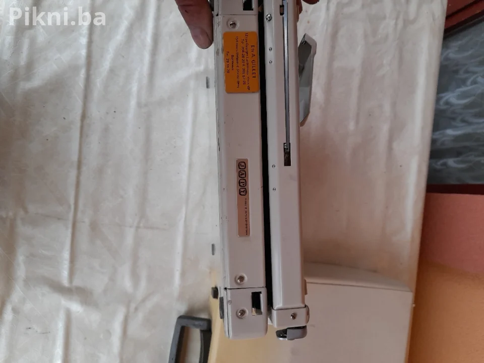Pisaća mašina Japy L.72 (Brother Japan) - Ispravna sa koferom