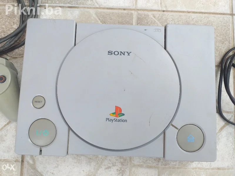 SONY PLAYSTATION djojstik citaj pod detaljno