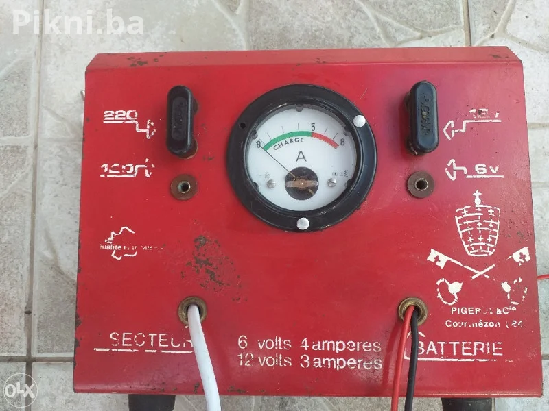 Punjac za akulumator 6v i 12v punjaci ispravljaci