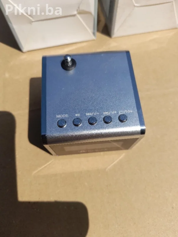 Prienosni mikro USB-AUX-CD zvučnik, mp3 radio fm plejer