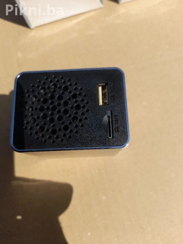 Prienosni mikro USB-AUX-CD zvučnik, mp3 radio fm plejer