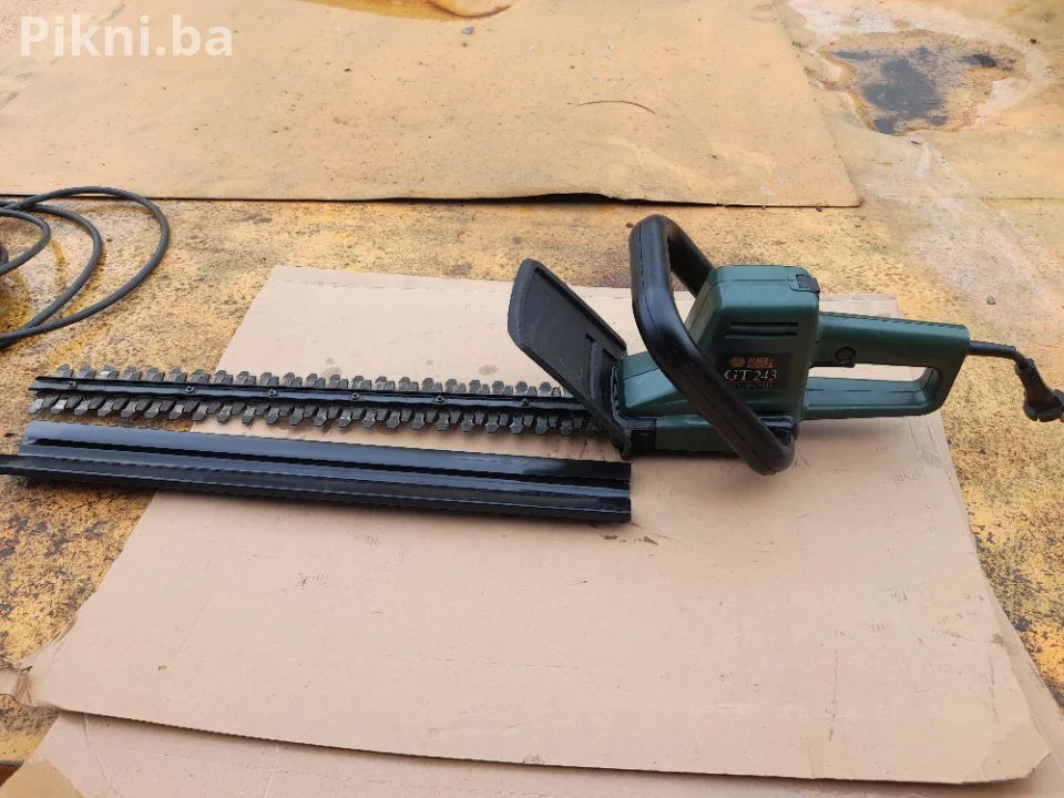 Trimer BLACK DECKER Gt243 za živu ogradu trimeri