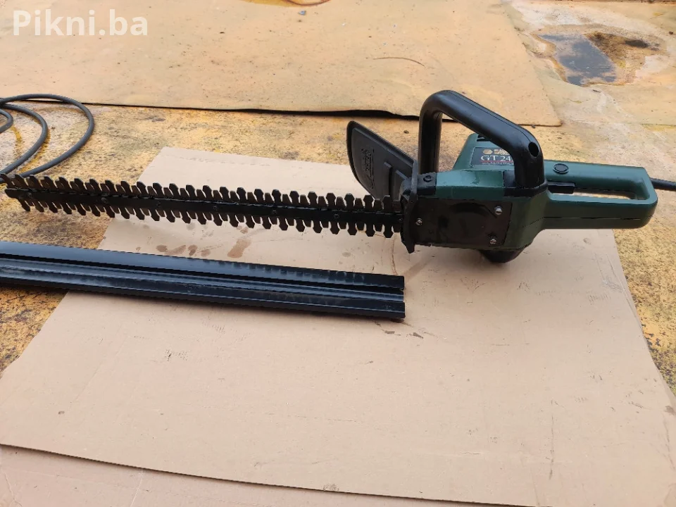 Trimer BLACK DECKER Gt243 za živu ogradu trimeri