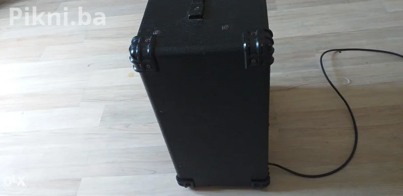 EKO K-300R Gitarsko/Instrumentalno Pojačalo - 180 KM!