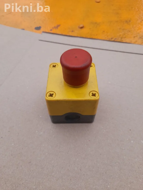 Nužno stop prekidac kućištem Made in germany 54x54 mm
