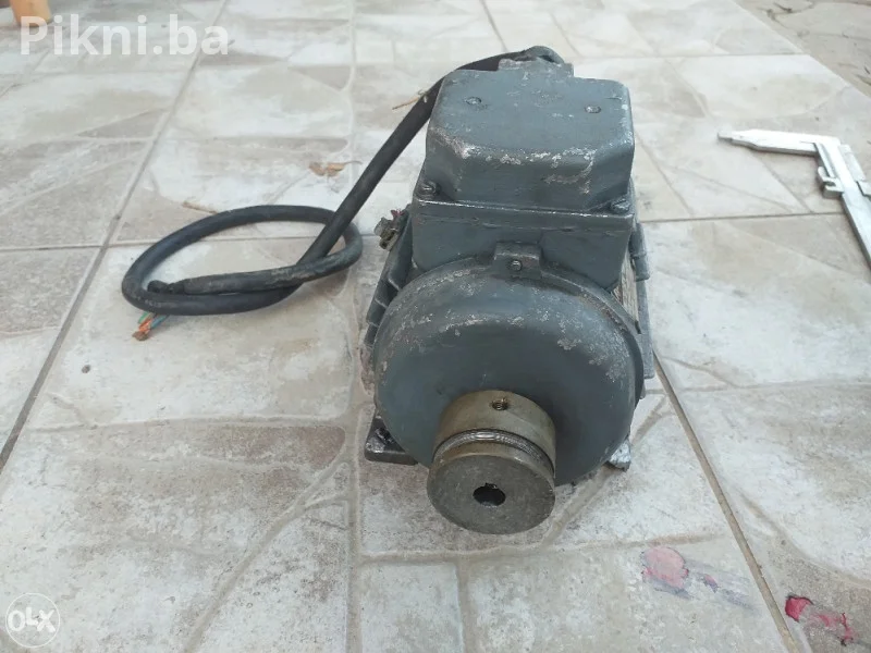 POSLJEDNJA CIJENA! AEG PROFESIONALNI Elektromotor 0.25 kW - Ex-pr
