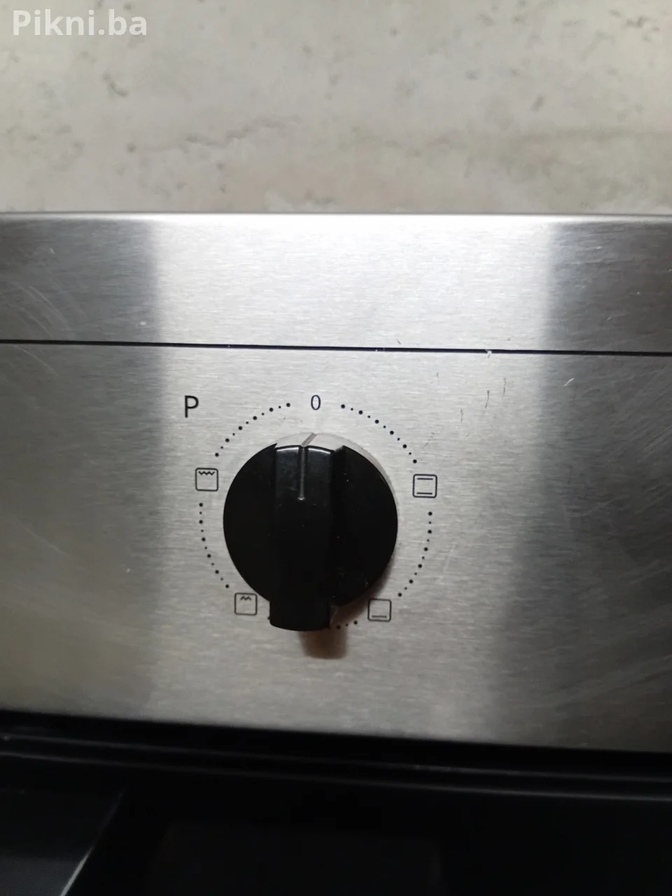 Beko ugradbena rerna