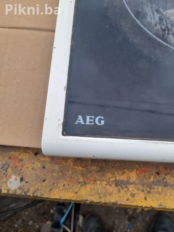 AEG Staklokeramička Ploča (4 zona) - Potpuno Ispravna!