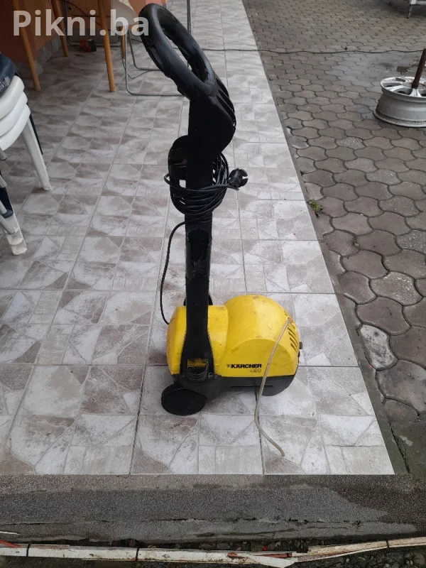 KARCHER 490 M (130 Bar / 1.9 kW) - Visokotlačna Mašina za Pranje! 150 KM