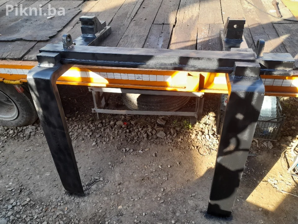 Vile paletar skip kombinerka utovarivac bager traktor eurokačenje