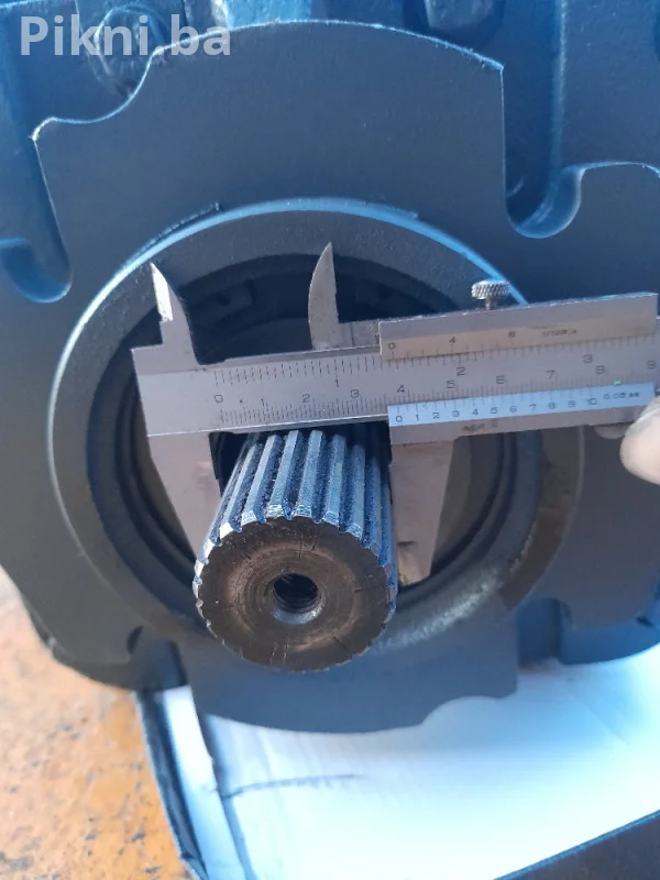 GOTOVO NOVA! Hidraulična Pumpa SAUER-DANFOSS SPV 23