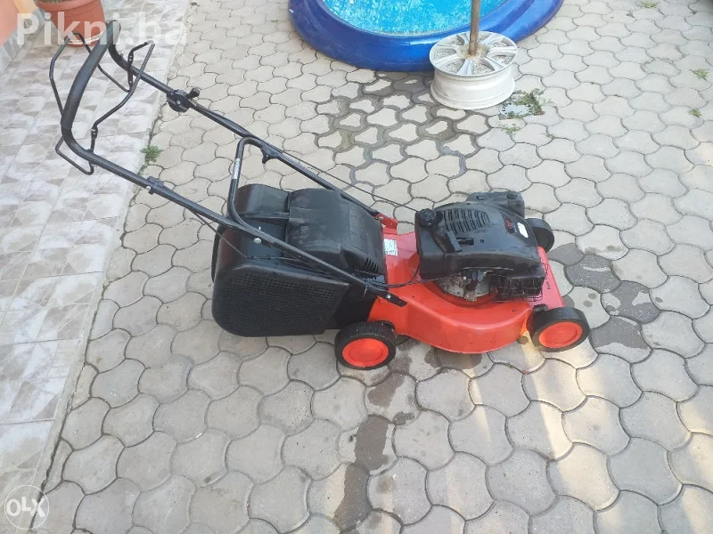 Kosačica AL-KO 46br na benzin sa vucom korpom 4 konja