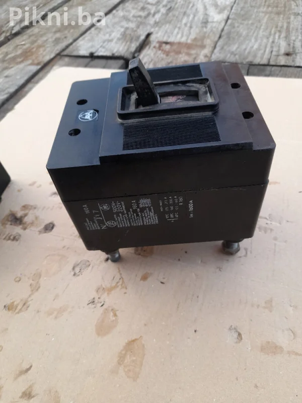 INDUSTRIJSKI PREKIDAČ J 17 - 160A - POUZDAN KONTAKTOR SKLOPKA