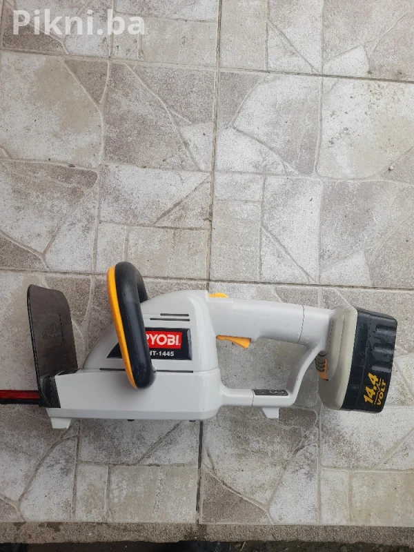 Trimer Ryobi CHT-1445 za ogradu na baterije 14,4v