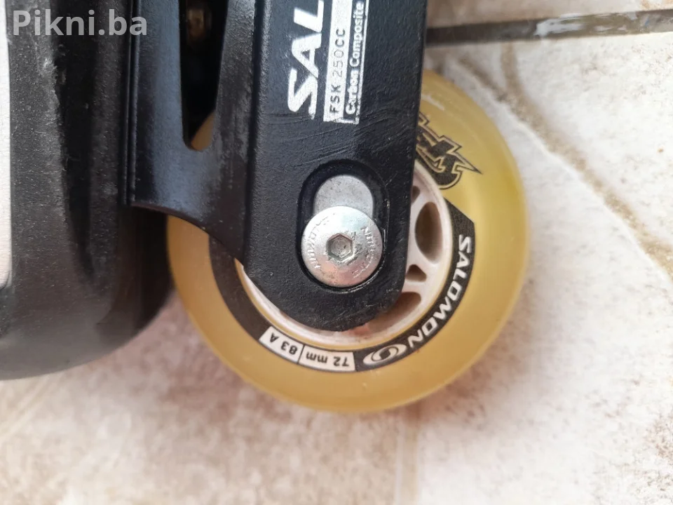 ROLERI SALOMON BR.45 KO NOVE