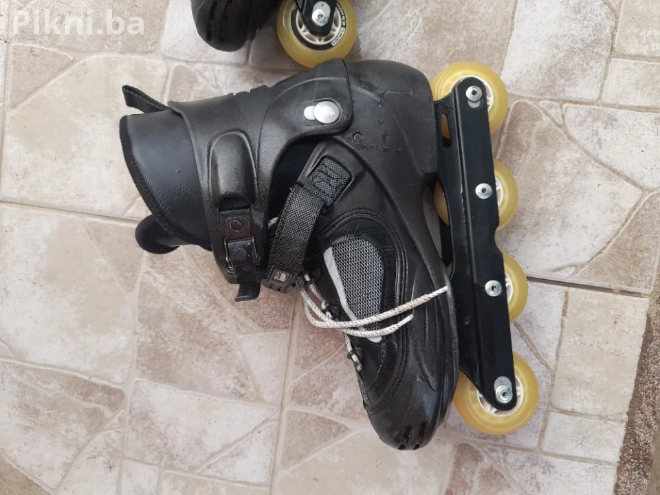 ROLERI SALOMON BR.45 KO NOVE