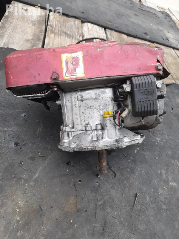BRZA PRODAJA! DIJELOVI / NEISPITAN MOTOR HONDA GV150 za kosilice/
