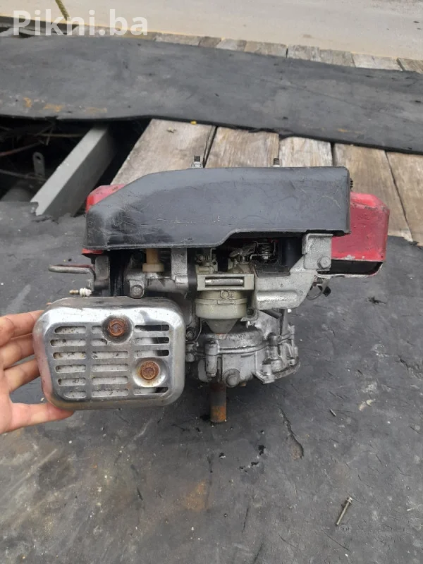 BRZA PRODAJA! DIJELOVI / NEISPITAN MOTOR HONDA GV150 za kosilice/