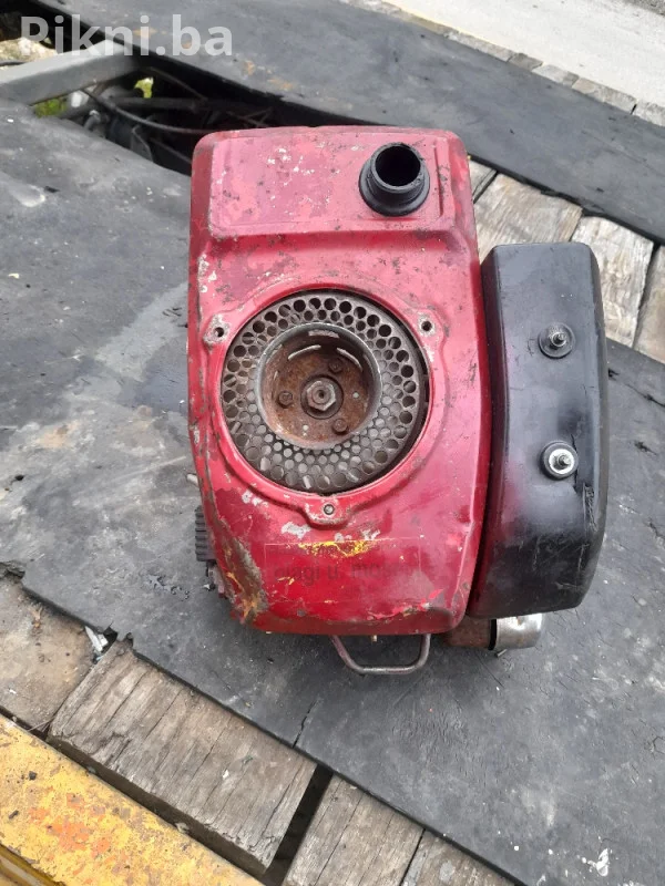 BRZA PRODAJA! DIJELOVI / NEISPITAN MOTOR HONDA GV150 za kosilice/