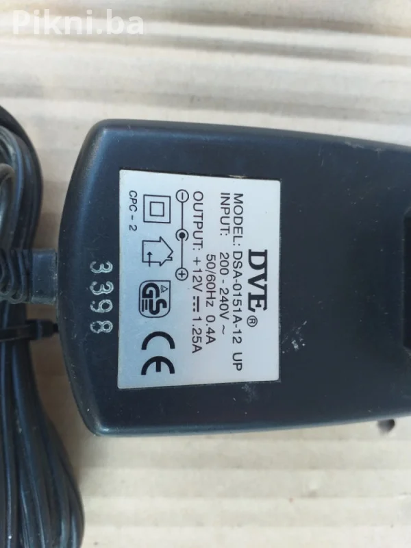 Adapter / Napajanje DVE 12V - 1.25A (15W) - Ispravno