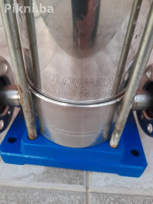 LOWARA Vertikalna Višestepena Pumpa SV206F07T - Idealna za Hidrof