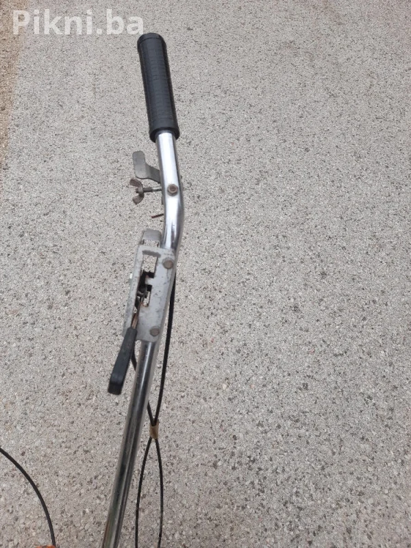 Motokultivator Brumi 4HP Motor u radnom stanju, 300 KM