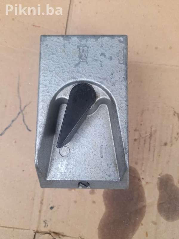Industrijski Prekidač/Starter ISKRA DM16-02 (16A / 500V) - Alumin