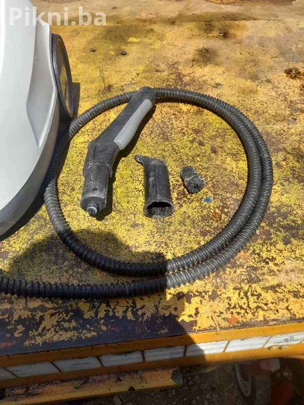 BRZA RASPRODAJA! KARCHER SC 2 3.000 sc2 Parni Čistač paročistač