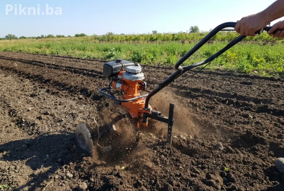 Freza kopačica tomos Mk-2 servisirana ima video ispod