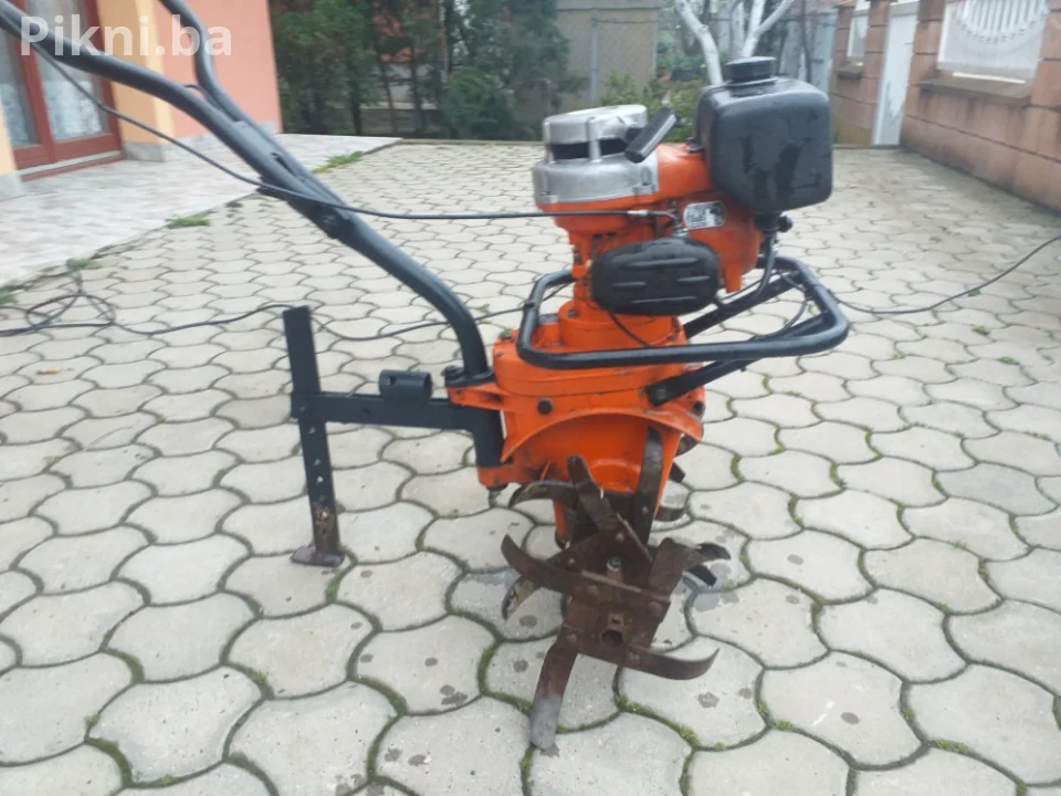 Freza kopačica tomos Mk-2 servisirana ima video ispod
